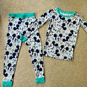 Long-Sleeved Two-Piece Little Sleepies Pajamas